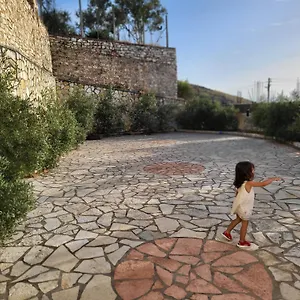 Vila Sulozeqi Appartamento Sarandë